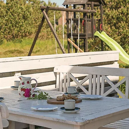 Beautiful Home In Blavand With Sauna *
