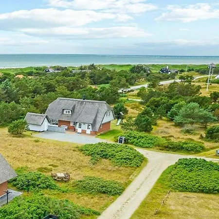 Beautiful Home In Blavand With Sauna Blåvand