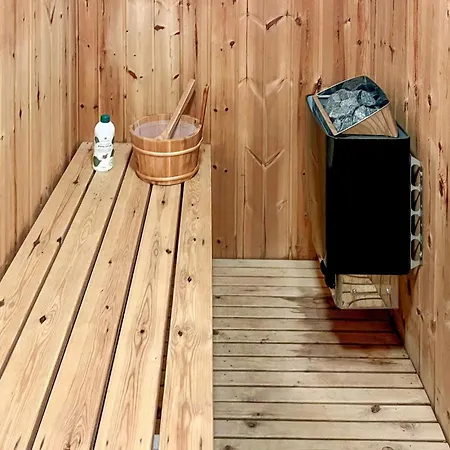 Beautiful In With Sauna Σπίτι διακοπών *